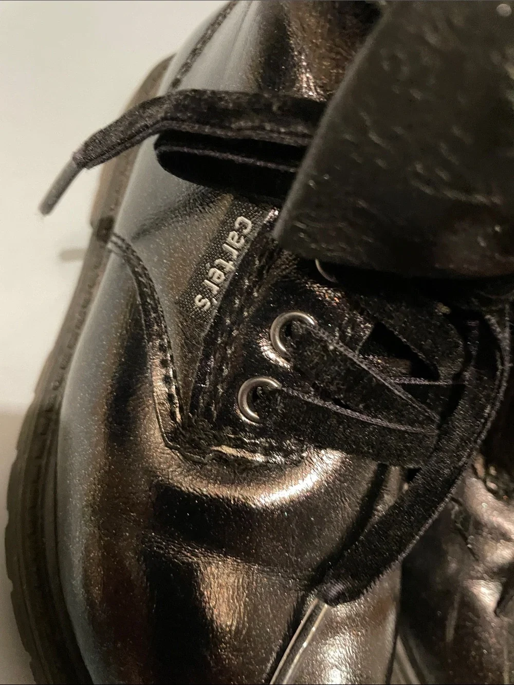 Carter’s Toddler Girl Size 9 Black Patent Faux Leather Bow Detail Lace-Up Boots